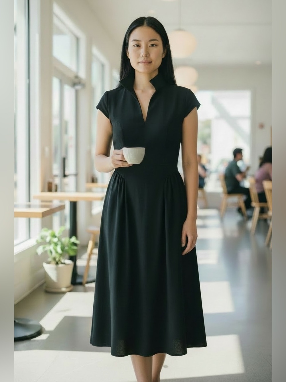 Commense Black Cap-Sleeve Dress